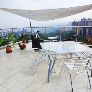 Guest house Paradise Lodging In Envigado-, Envigado